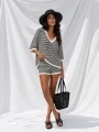 sweter w czarne paski cocomore
